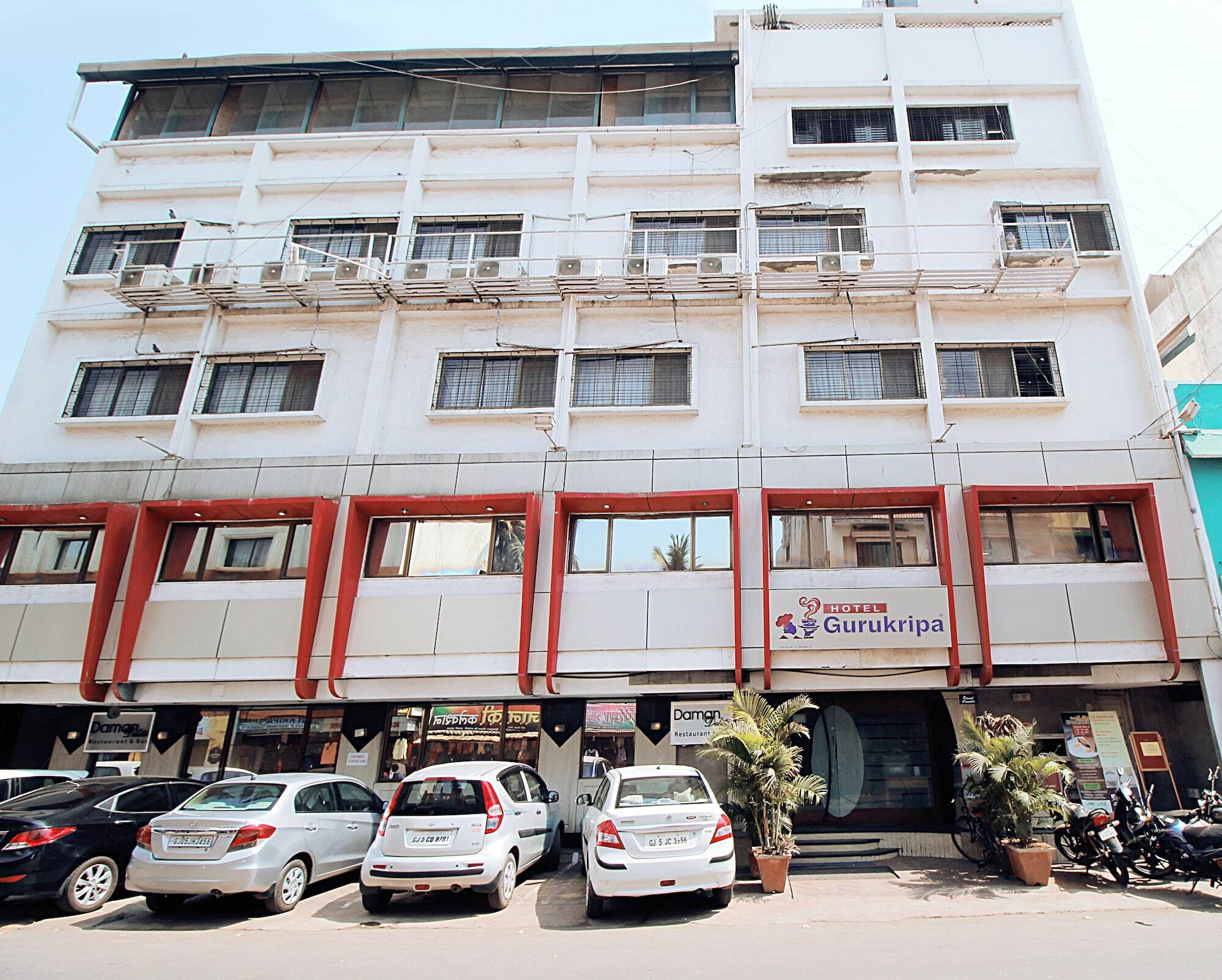 Hotel Gurukripa Damão Exterior foto